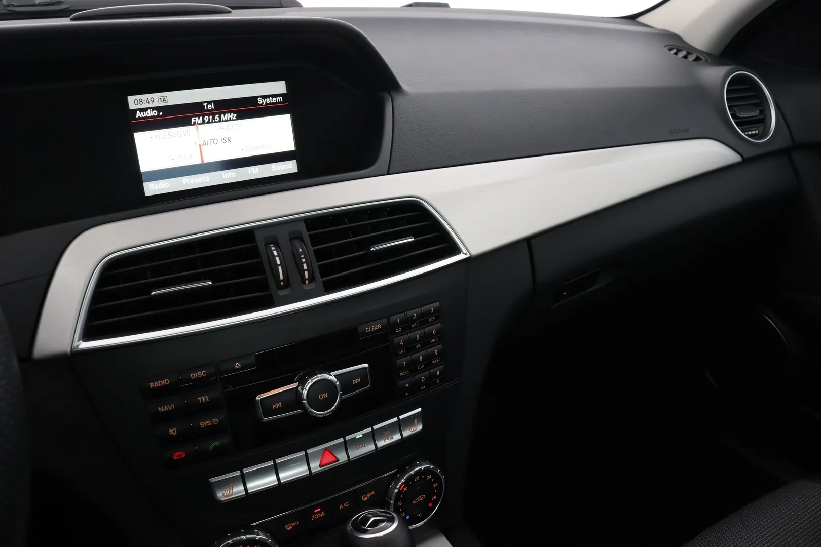 Mercedes-Benz C RRO-954 carousel image