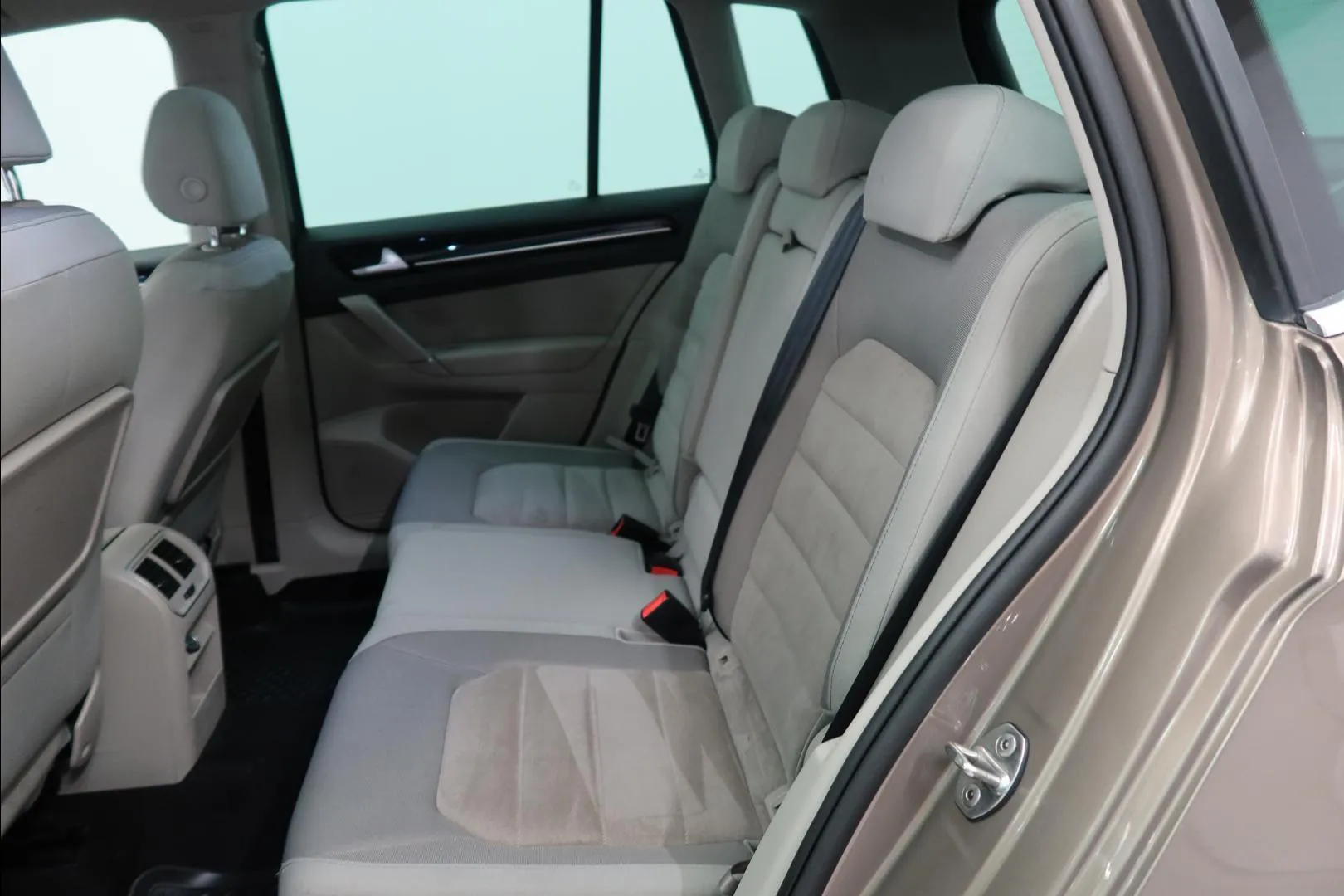 Volkswagen Golf Sportsvan RRZ-208 carousel image