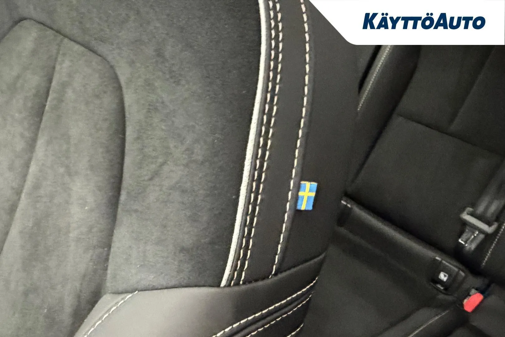 Volvo EC40 NOL-119 carousel image