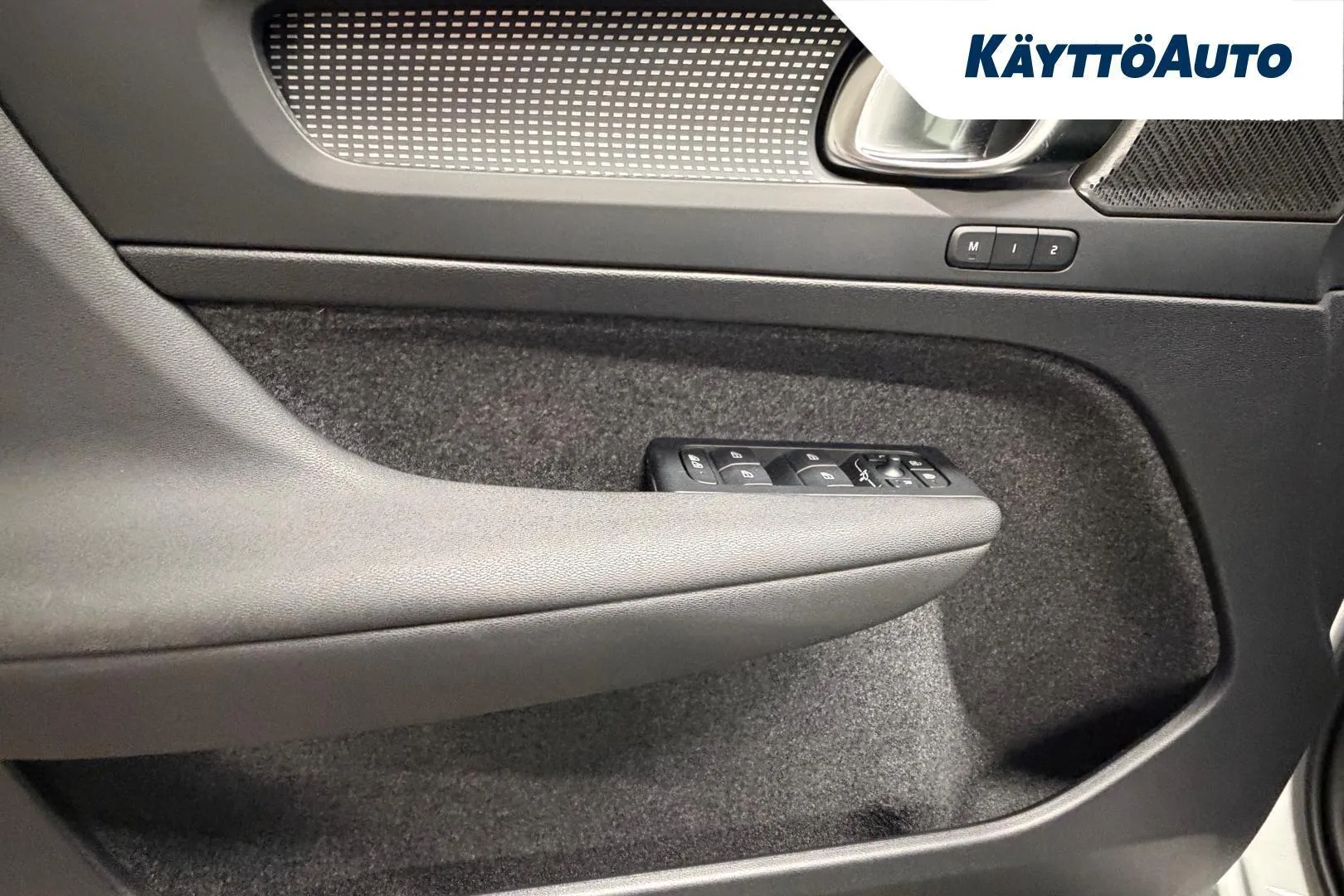 Volvo EC40 NOL-119 carousel image