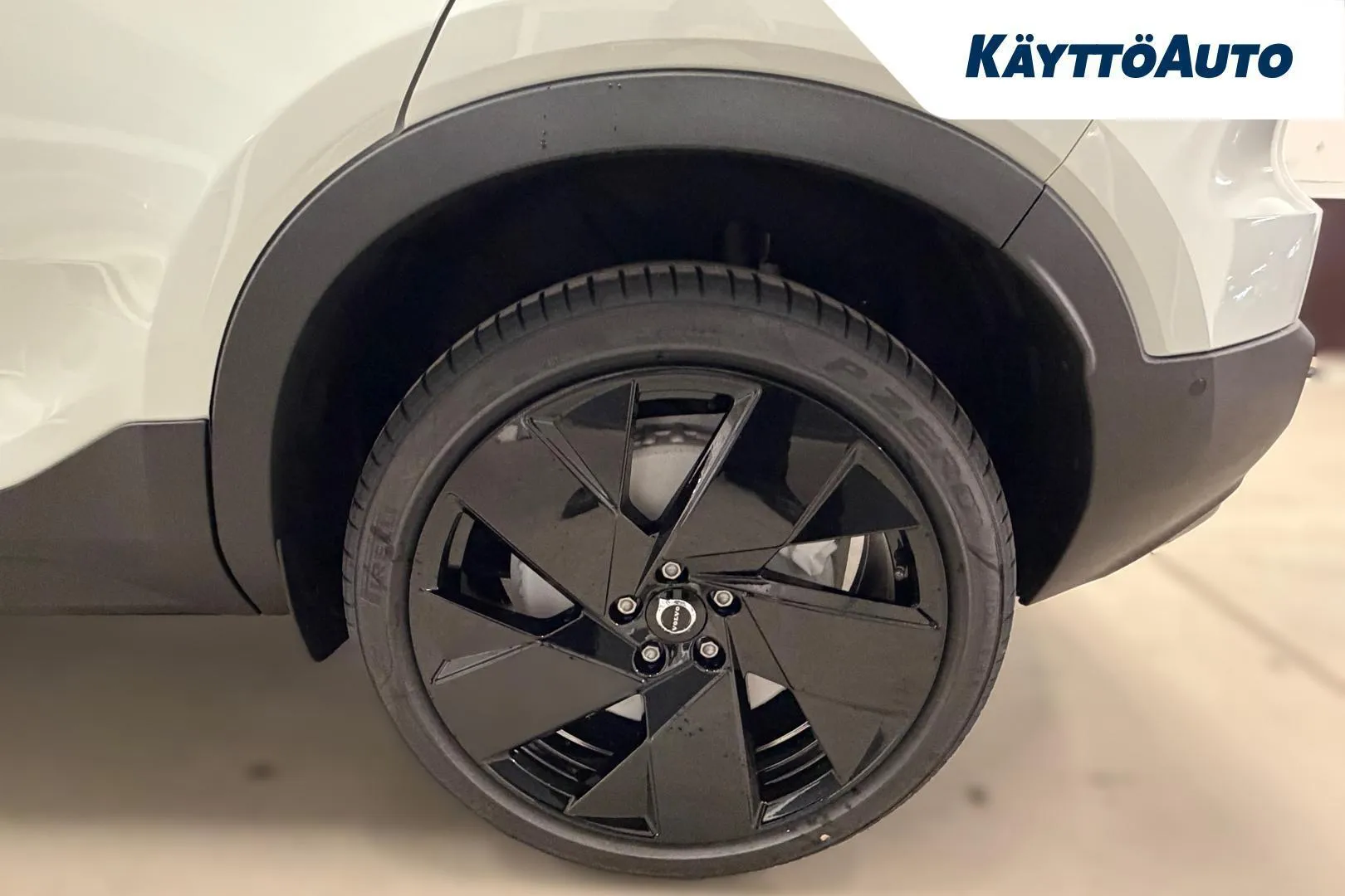 Volvo EC40 NOL-119 carousel image