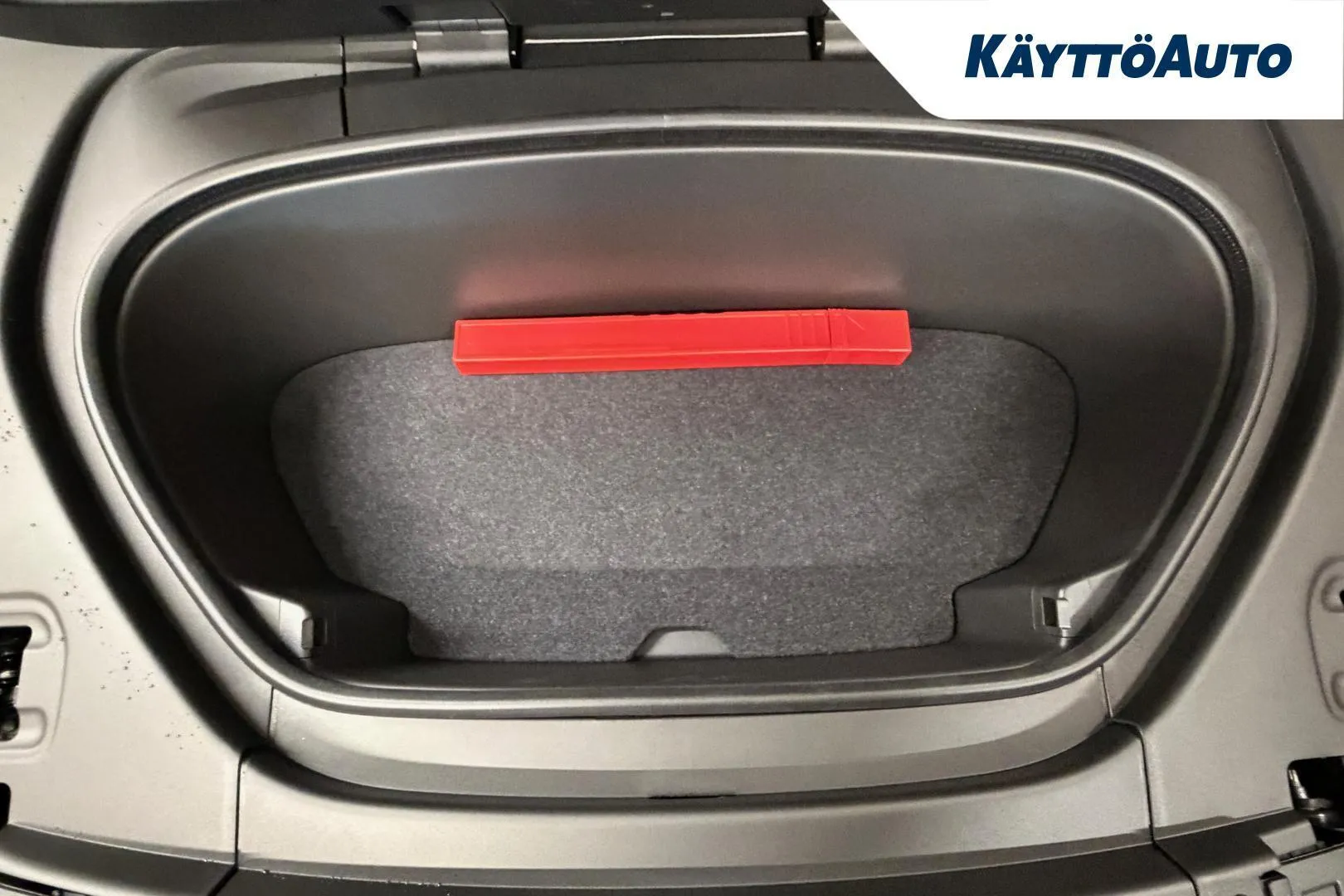 Volvo EC40 NOL-119 carousel image