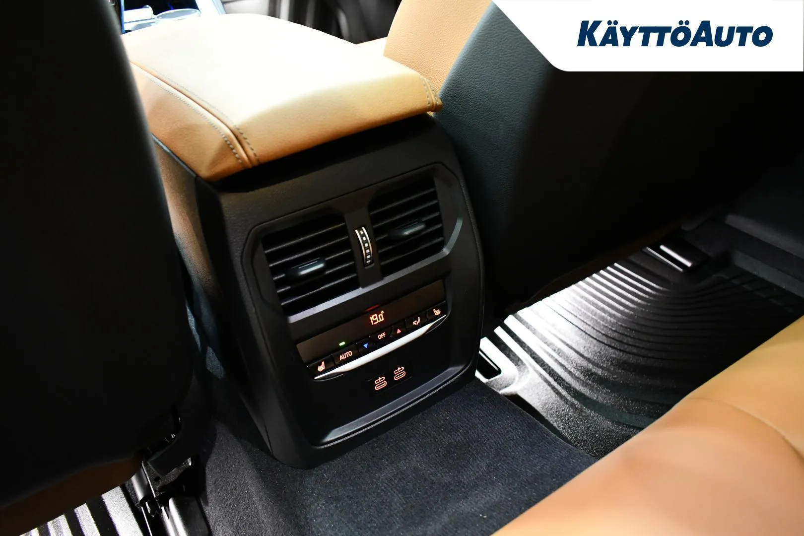 BMW I4 M50 OZS-651 carousel image