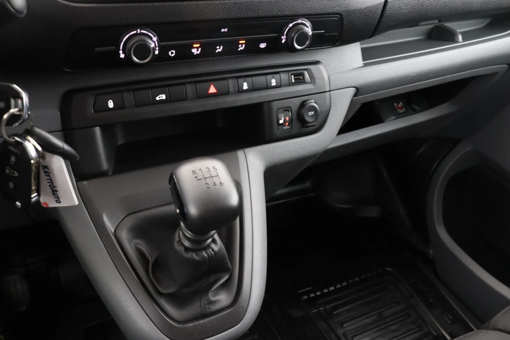 Toyota Proace FSP-207 carousel image