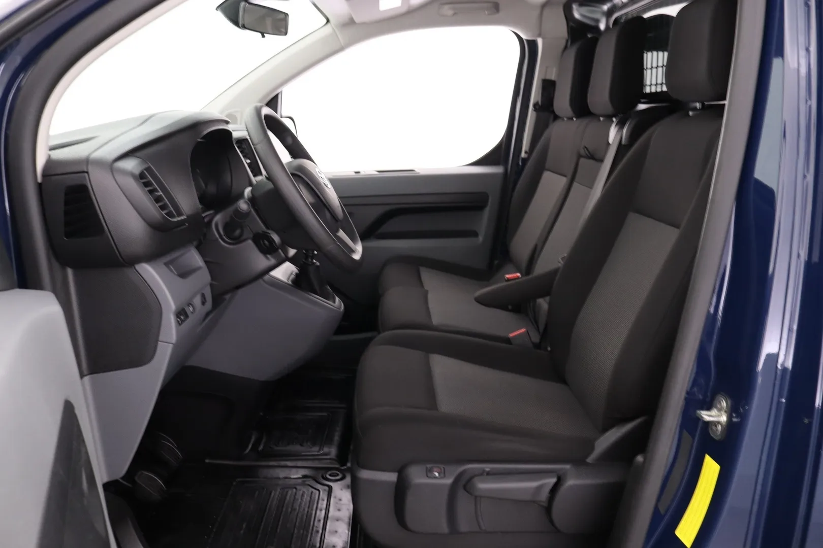 Toyota Proace FSP-207 carousel image