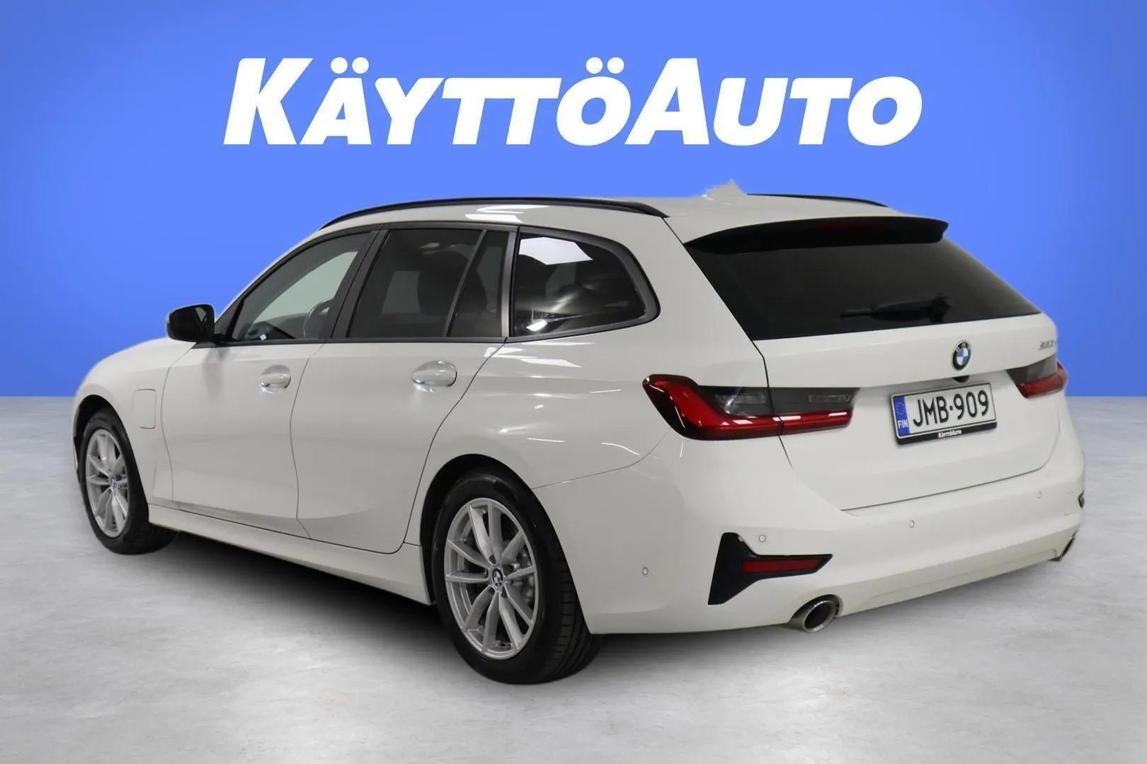 BMW 320 JMB-909 carousel image