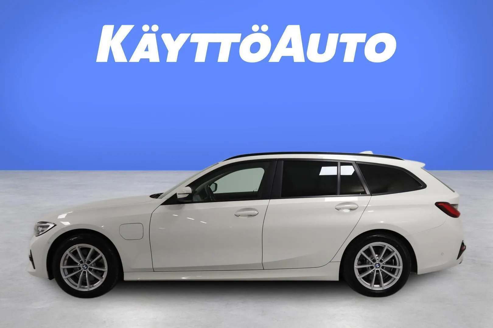 BMW 320 JMB-909 carousel image