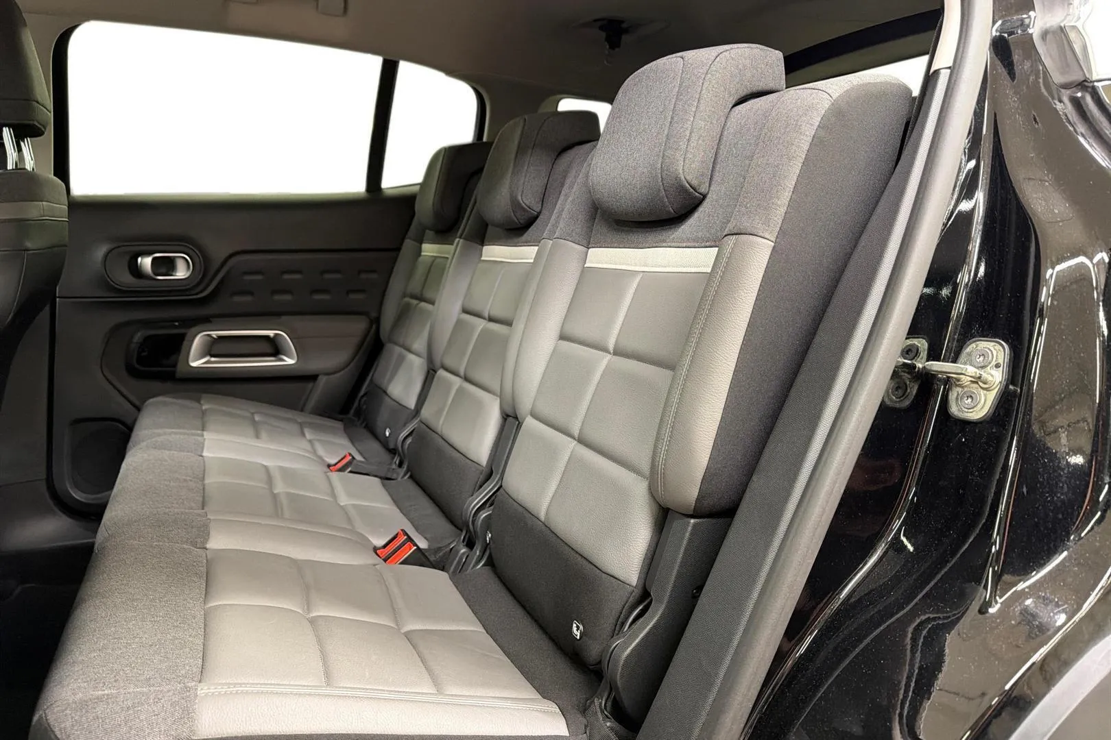 Citroen C5 Aircross BVU-942 carousel image