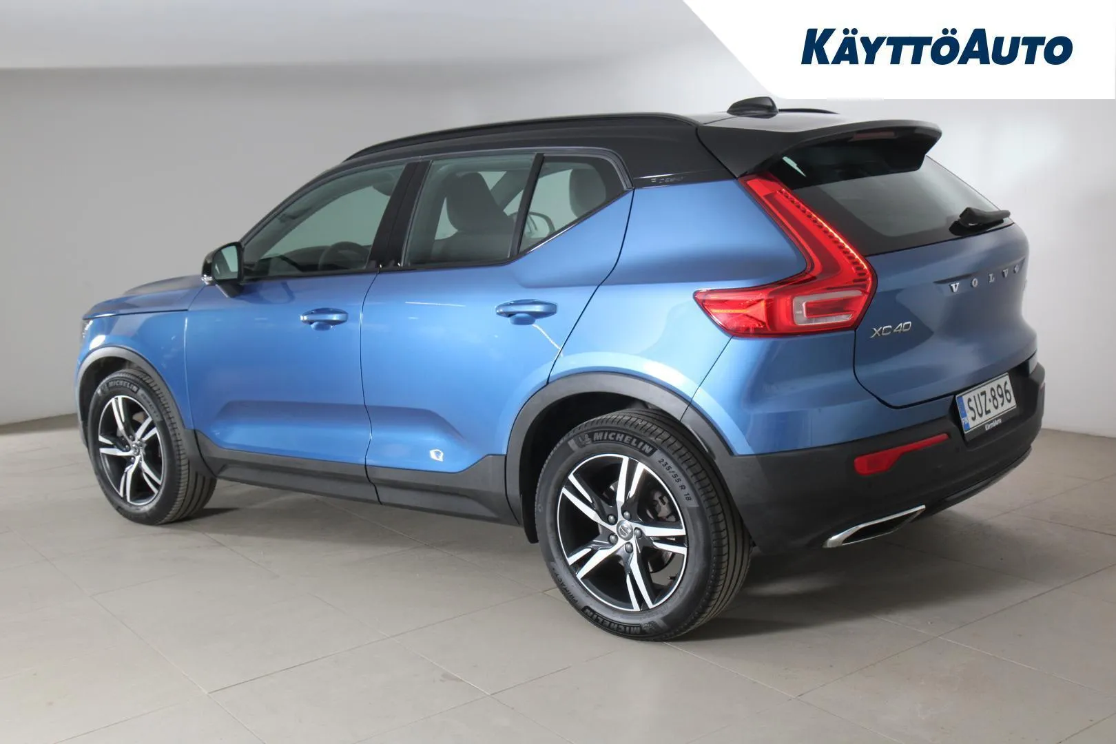 Volvo XC40 SUZ-896 carousel image
