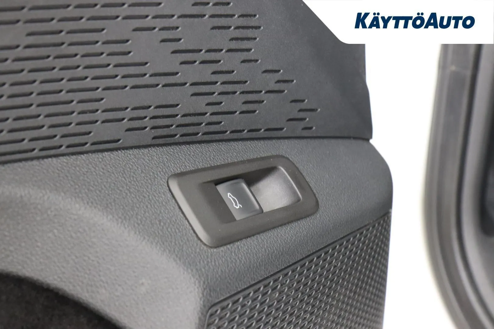 Skoda Octavia GOA-606 carousel image