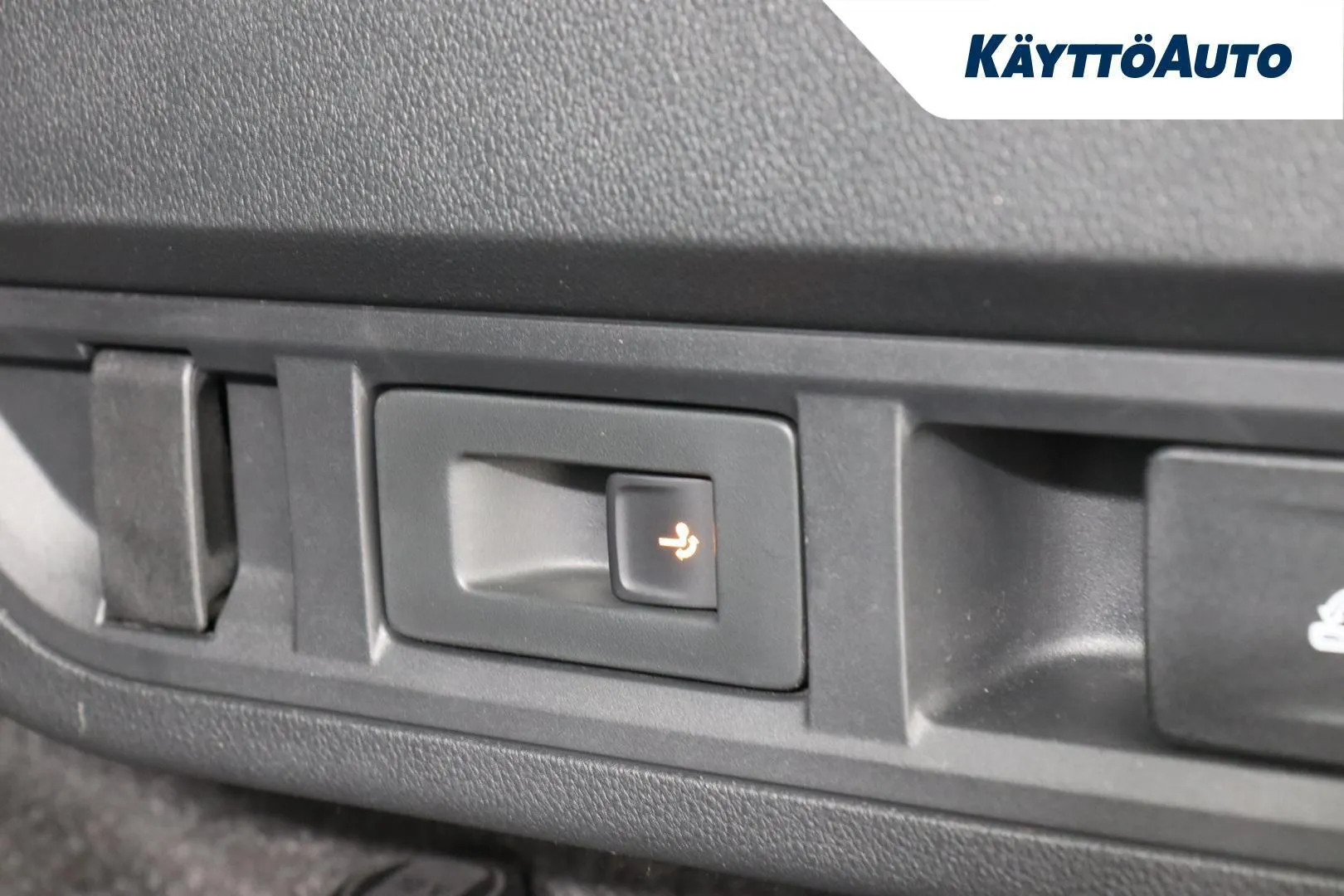 Skoda Octavia GOA-606 carousel image