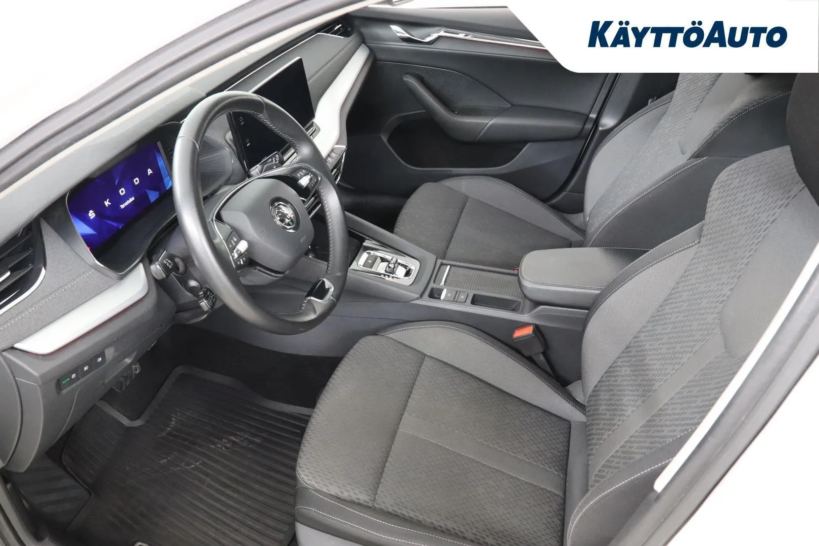 Skoda Octavia GOA-606 carousel image