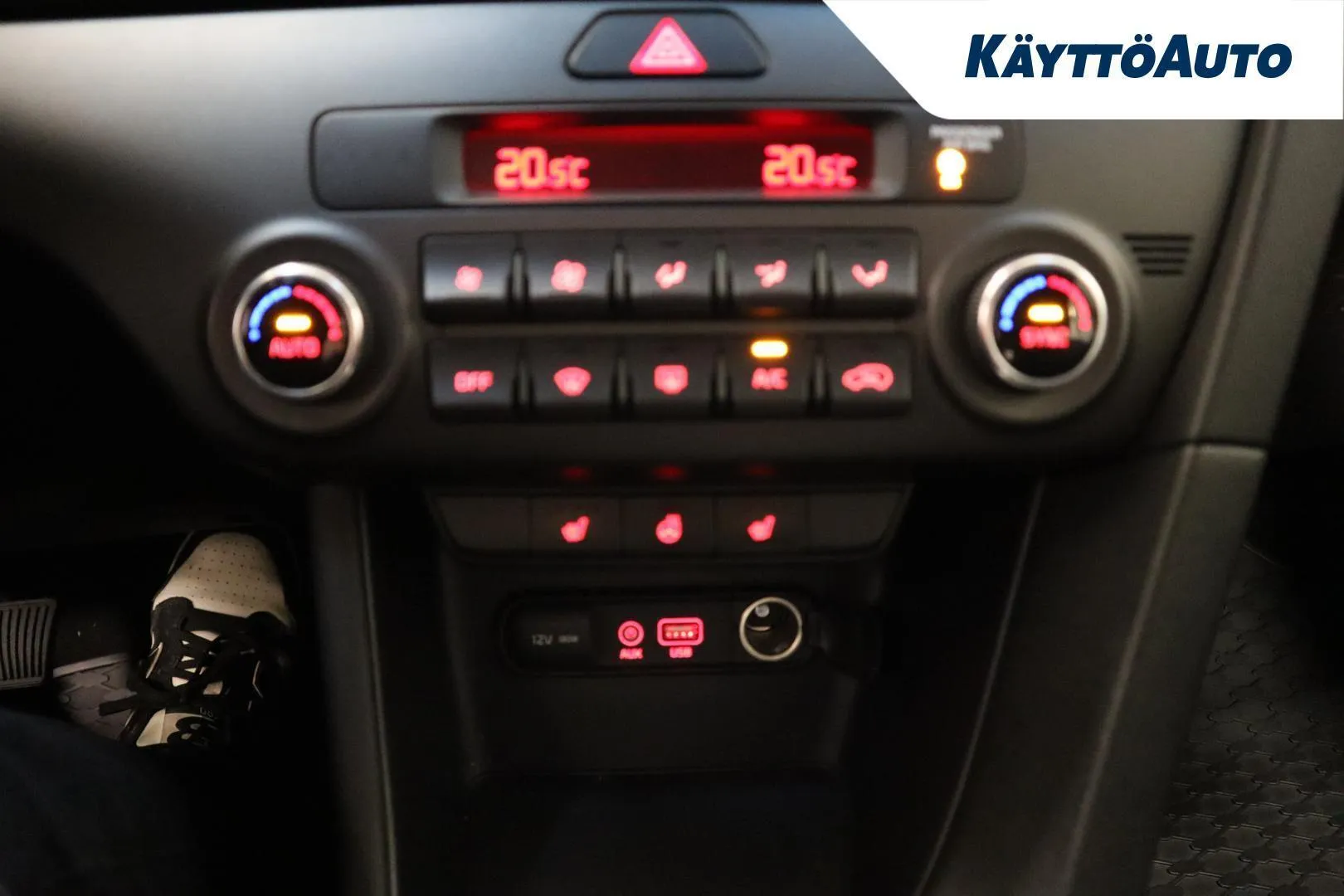 Kia Sportage NLF-649 carousel image