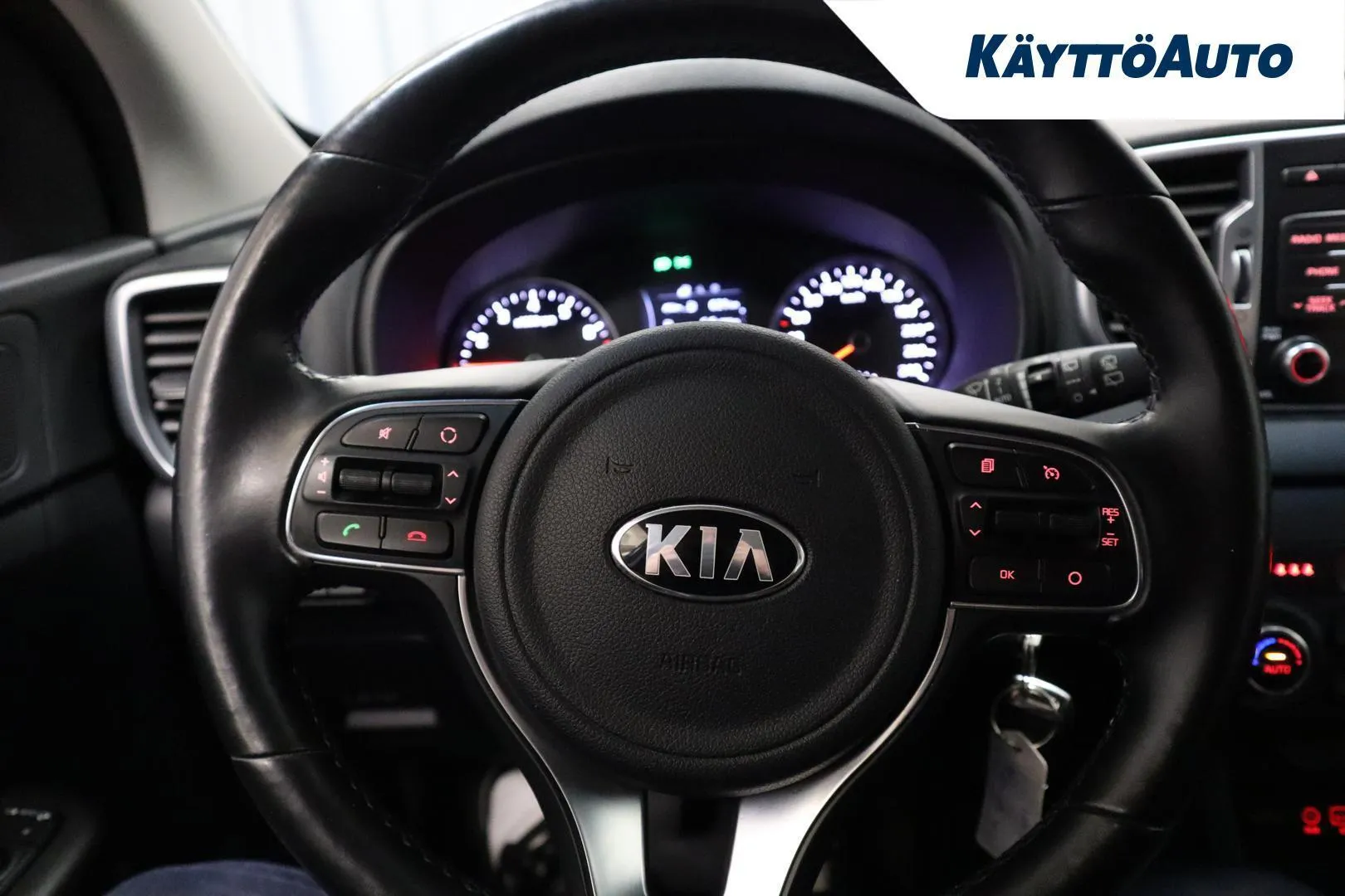 Kia Sportage NLF-649 carousel image