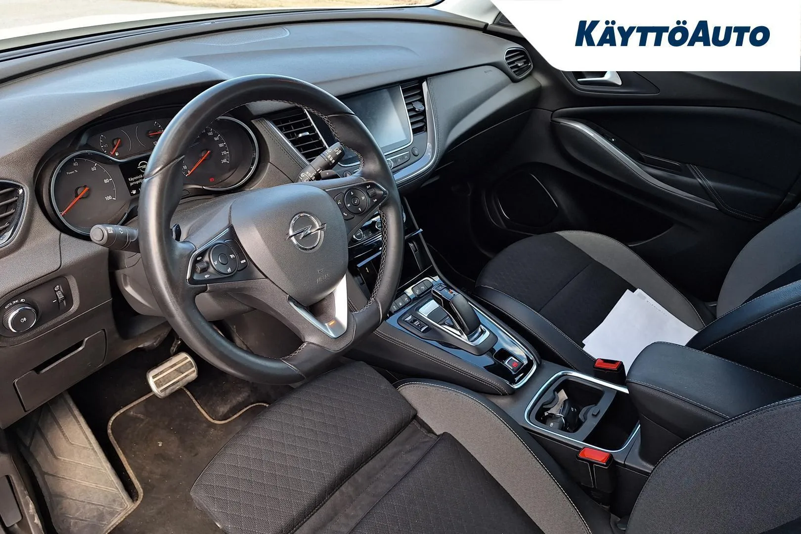 Opel Grandland X RUV-216 carousel image