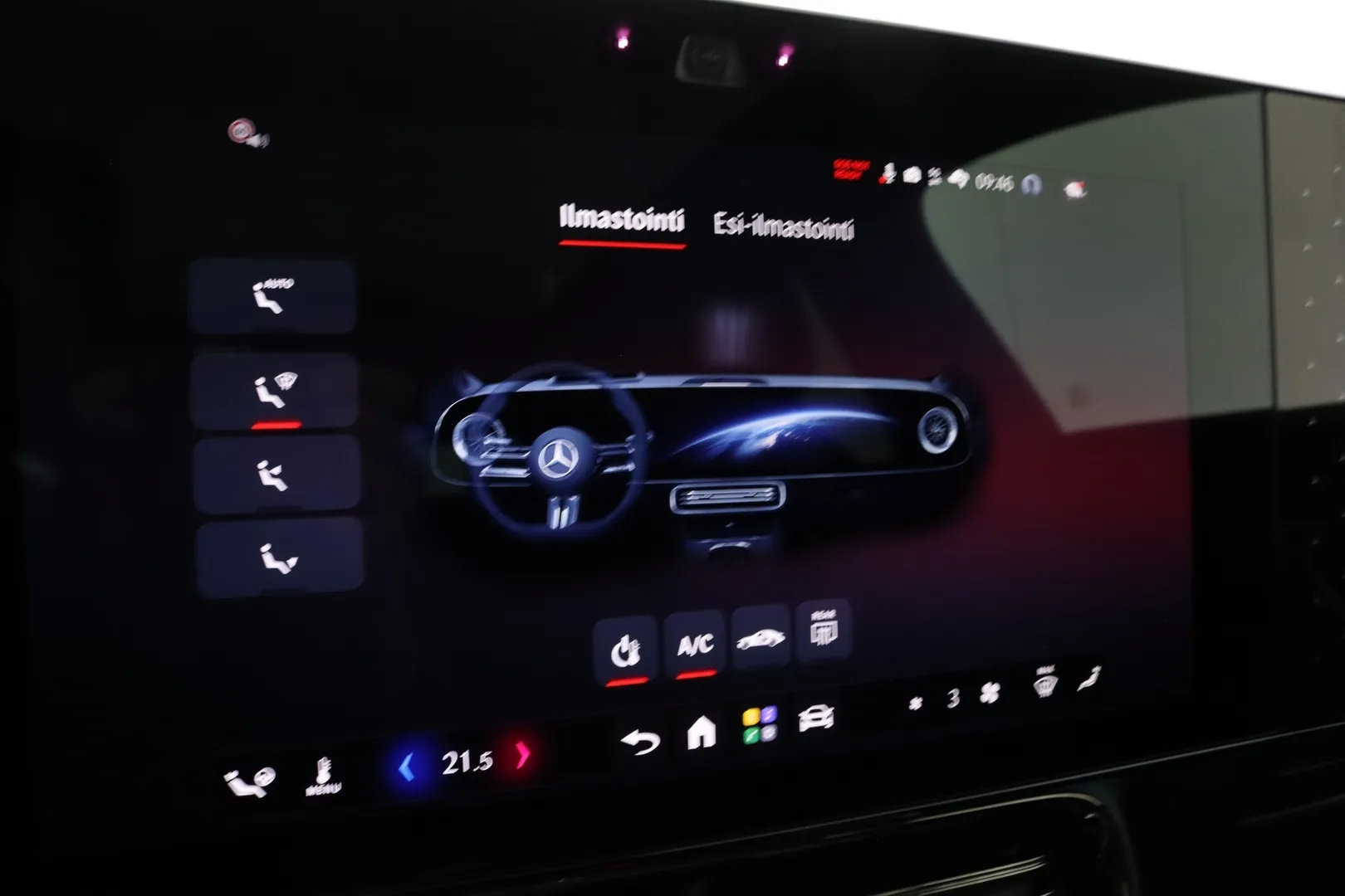 MERCEDES-BENZ CLA ZRC-698 carousel image