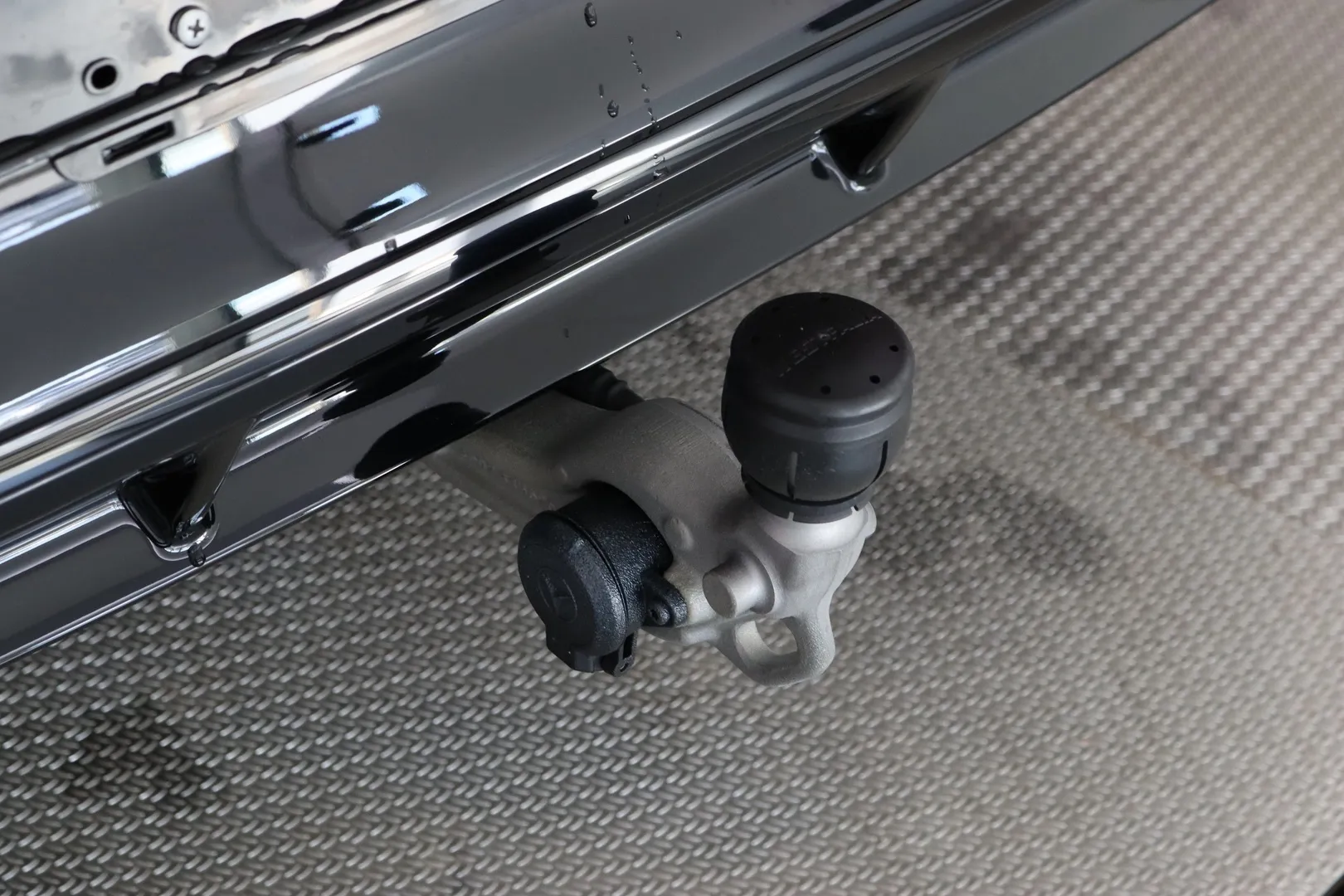 MERCEDES-BENZ CLA ZRC-698 carousel image