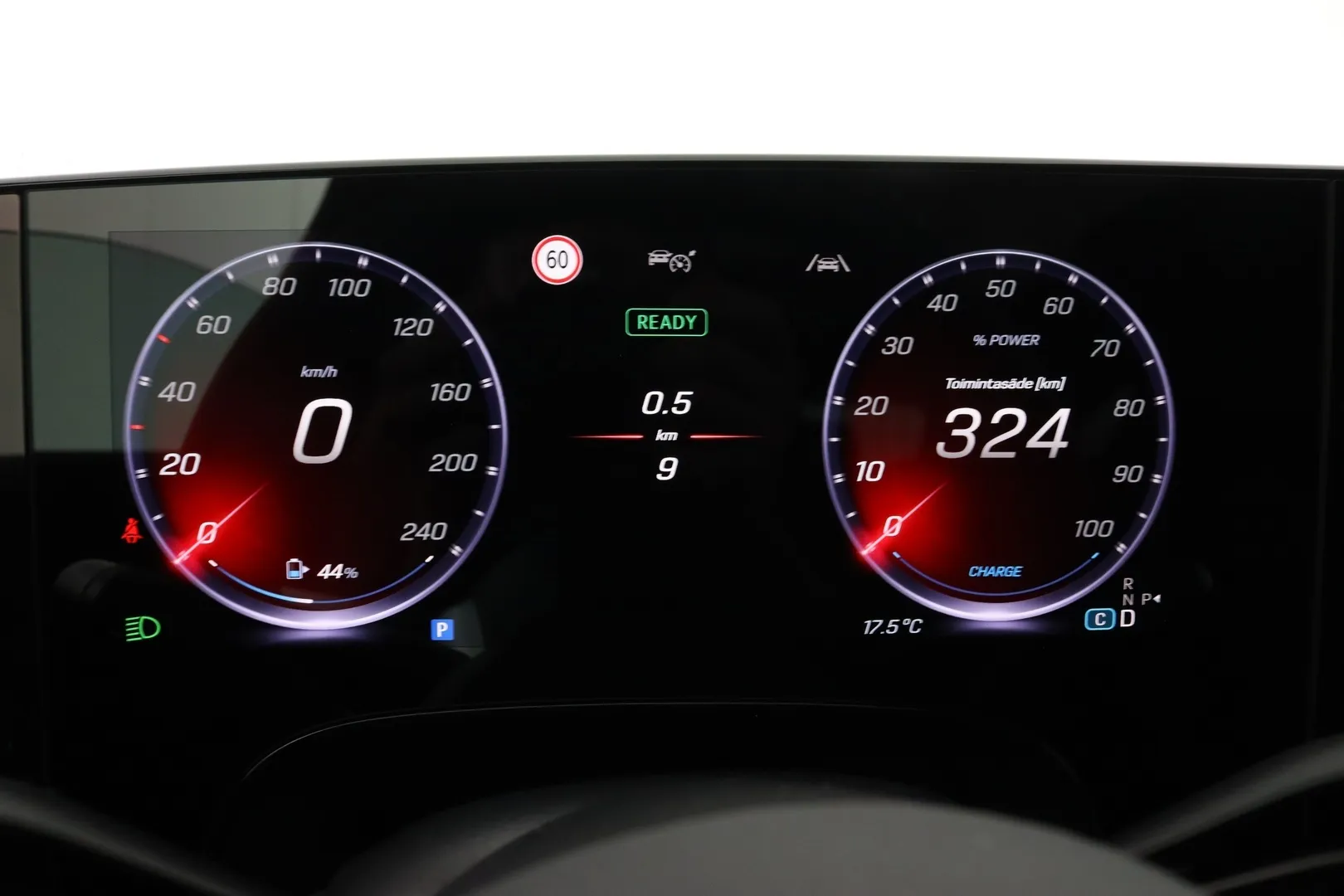 MERCEDES-BENZ CLA ZRC-698 carousel image