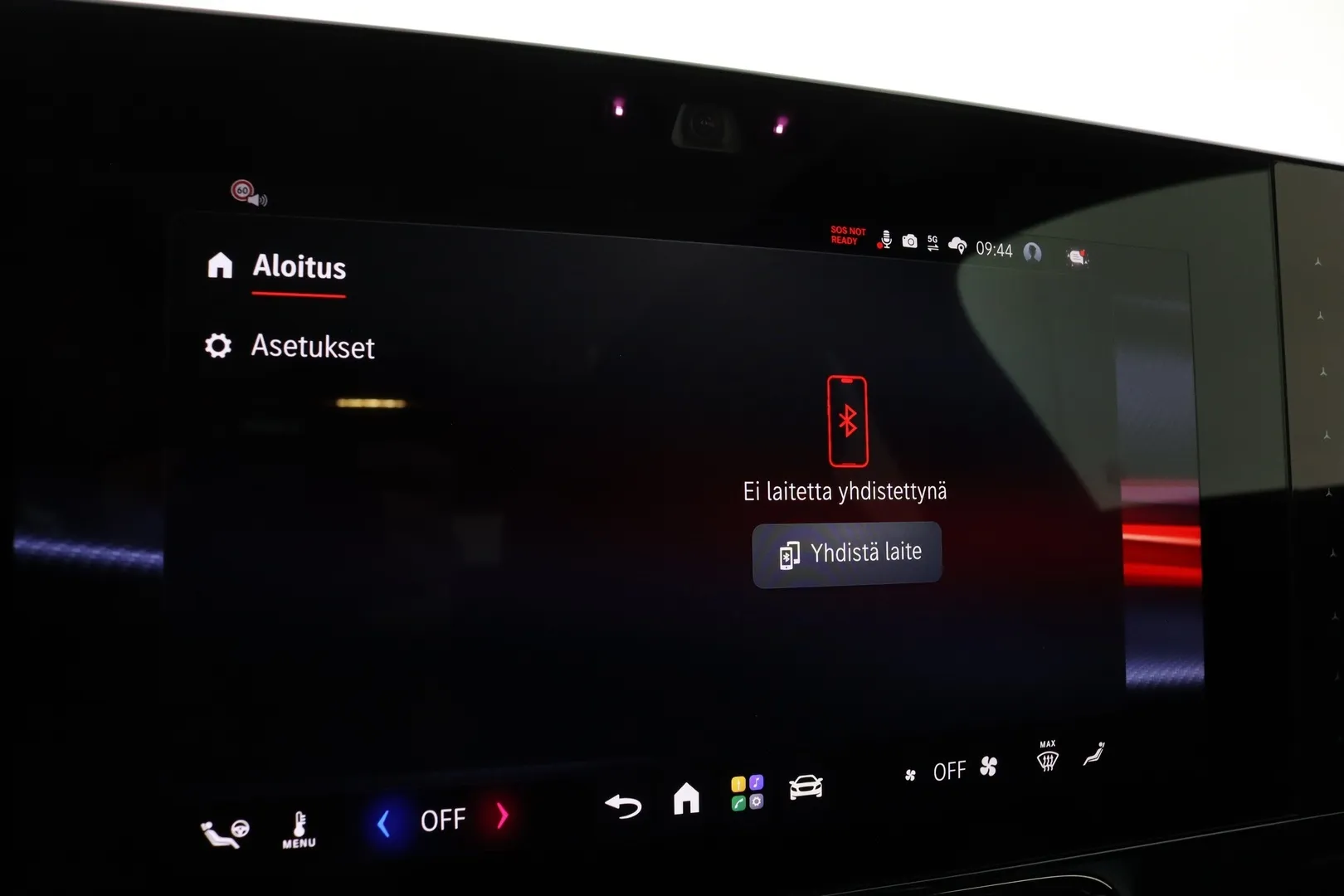 MERCEDES-BENZ CLA ZRC-698 carousel image
