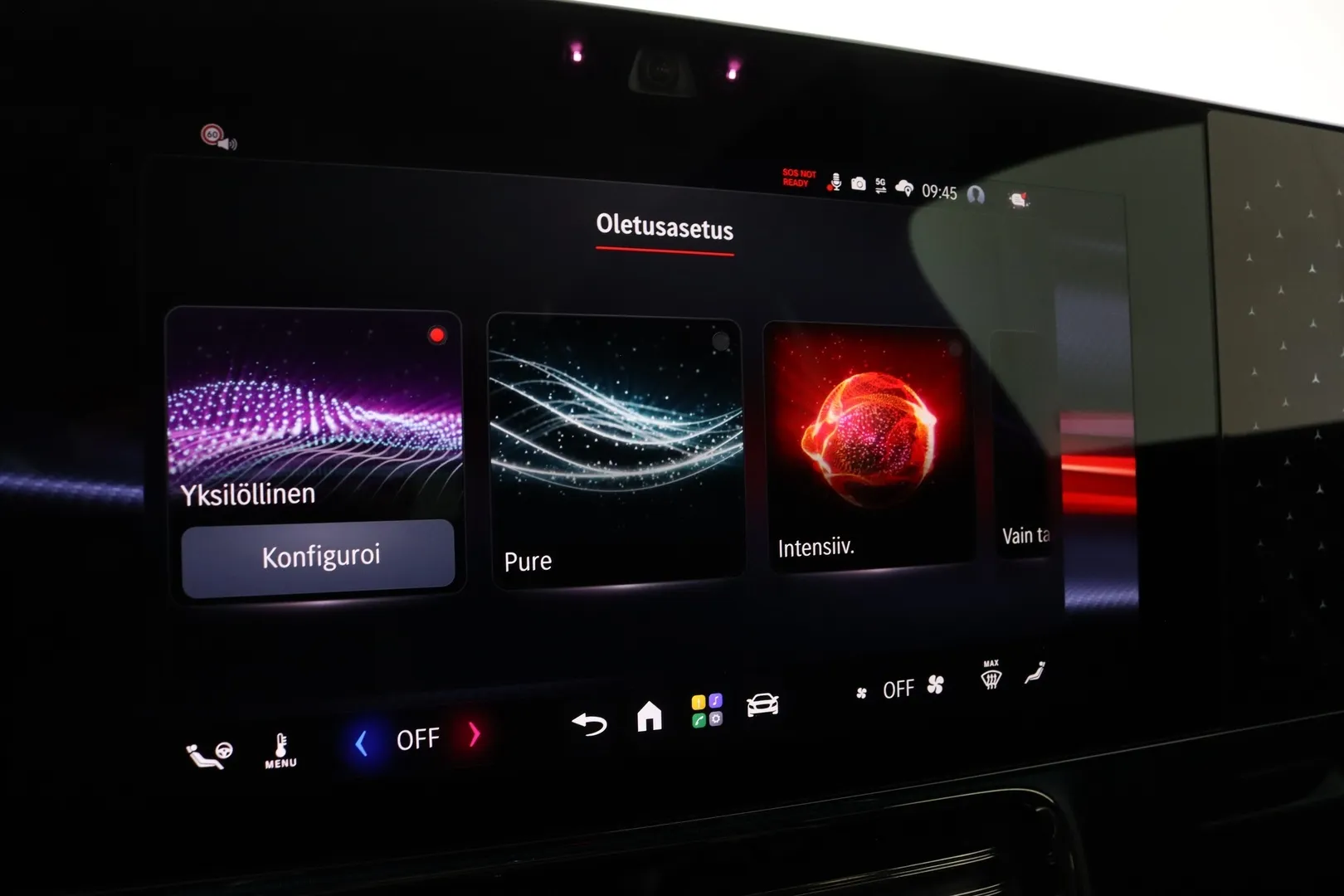 MERCEDES-BENZ CLA ZRC-698 carousel image