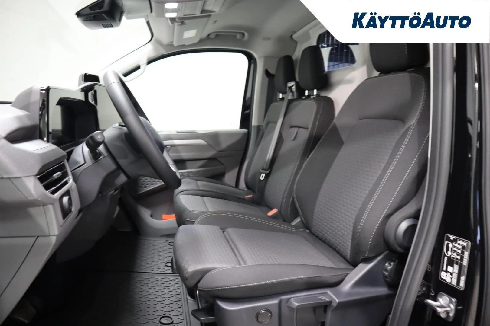 Volkswagen Transporter NOO-929 carousel image