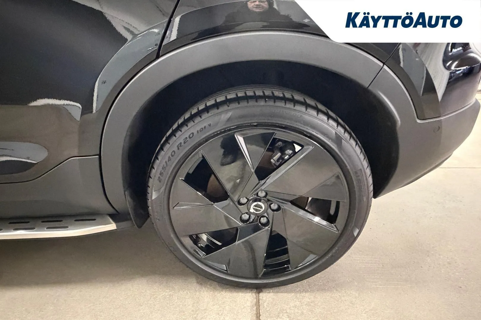 VOLVO EC40 ZPX-248 carousel image