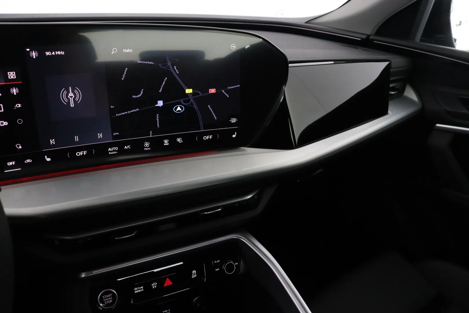 Audi Q5 KXO-329 carousel image