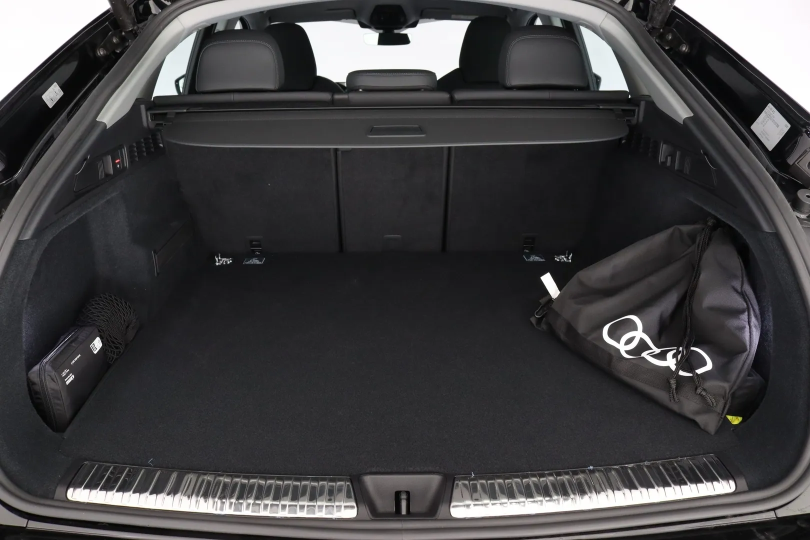 Audi Q5 KXO-329 carousel image