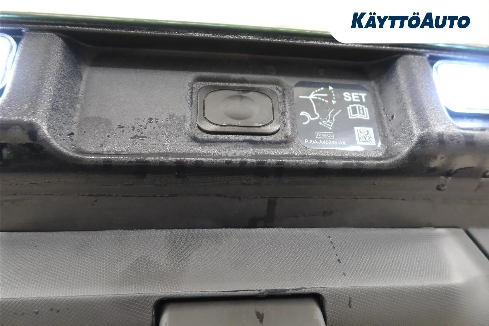 Ford Mustang Mach-E YMC-331 carousel image