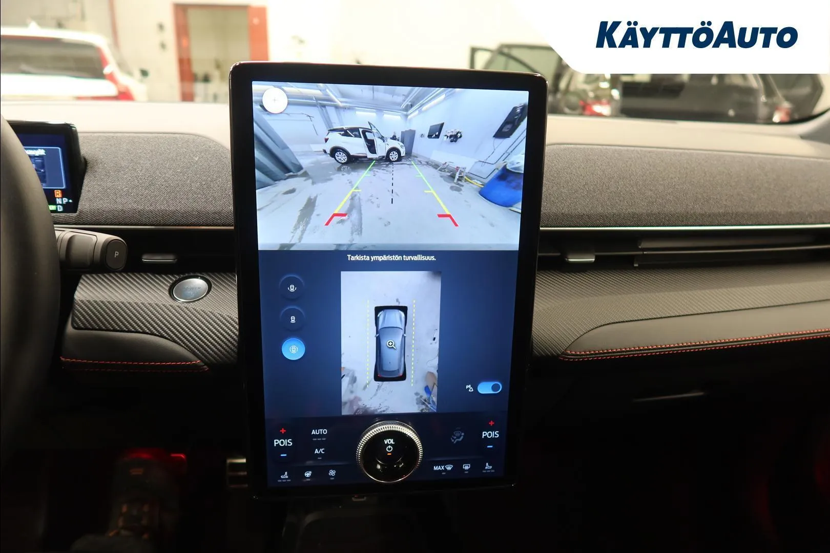 Ford Mustang Mach-E YMC-331 carousel image