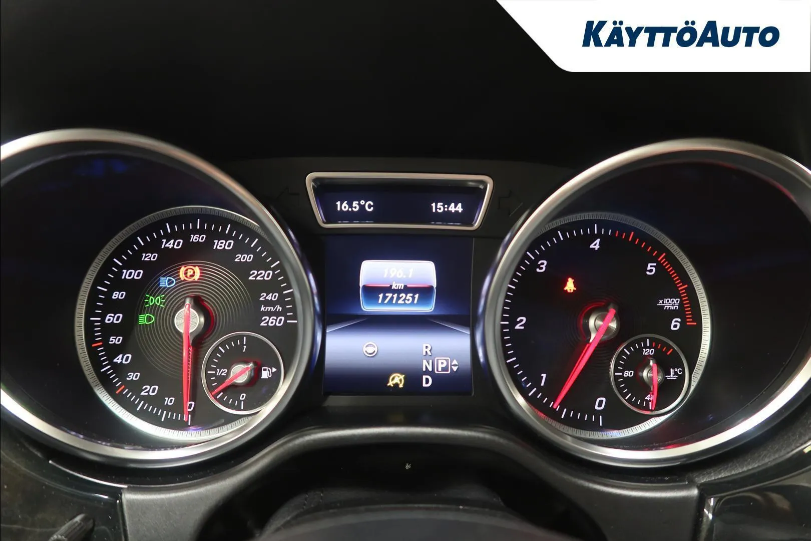 Mercedes-Benz GLE UZB-896 carousel image