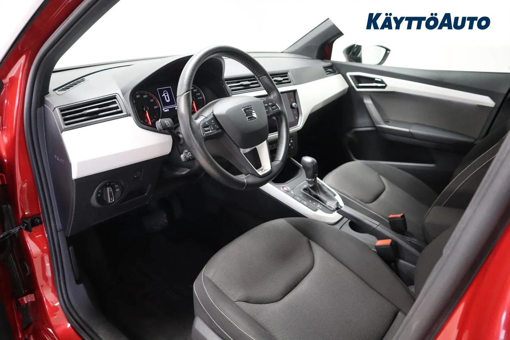 Seat Arona NLV-946 carousel image