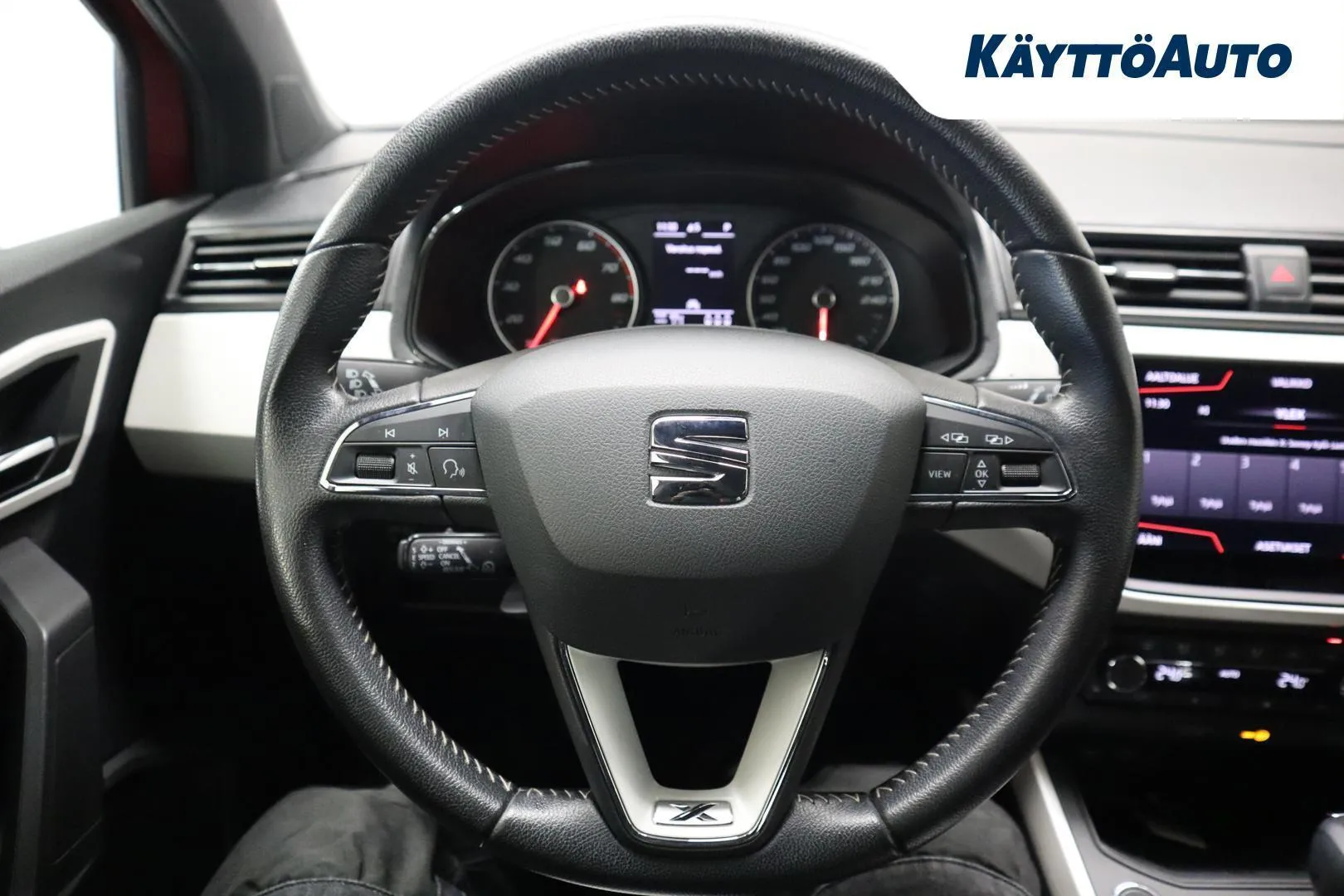 Seat Arona NLV-946 carousel image