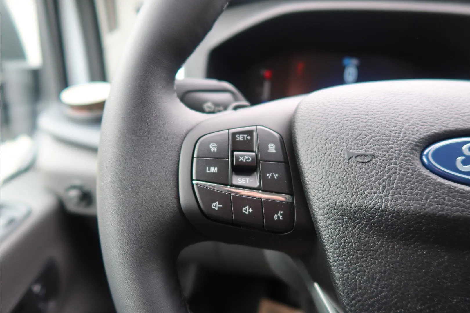 Ford Transit XTO-423 carousel image