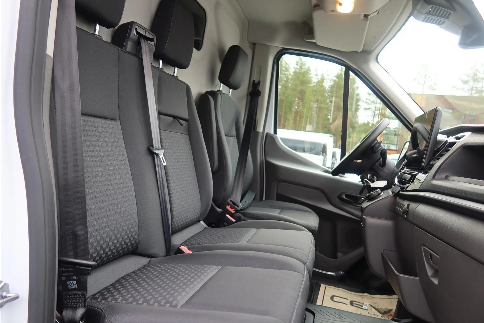 Ford Transit XTO-423 carousel image