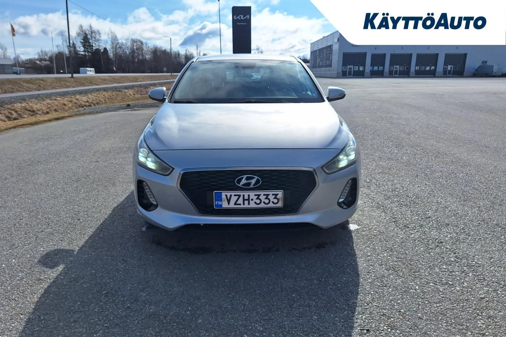 Hyundai i30 5d VZH-333 carousel image