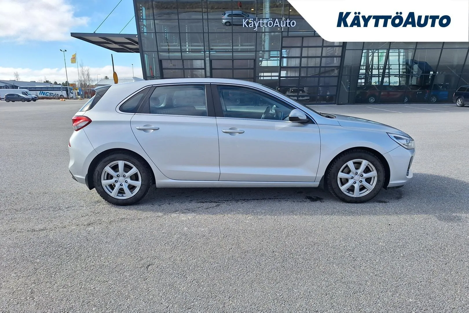 Hyundai i30 5d VZH-333 carousel image