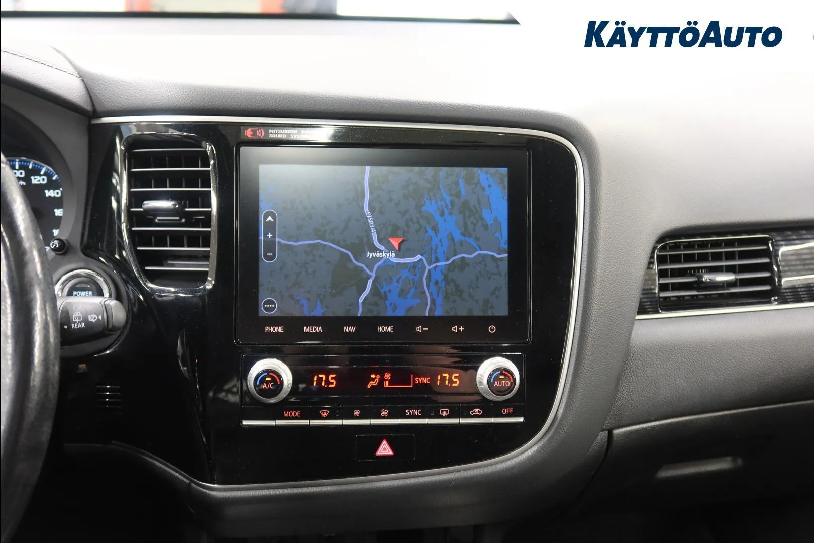 Mitsubishi Outlander PHEV JLK-155 carousel image