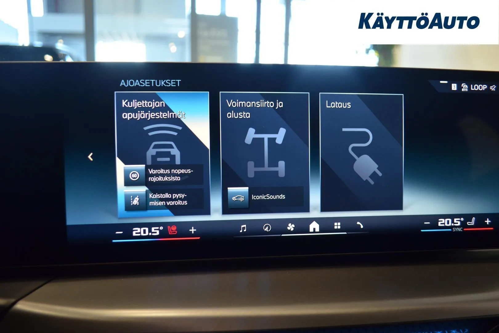 BMW I4 M60 YMC-844 carousel image