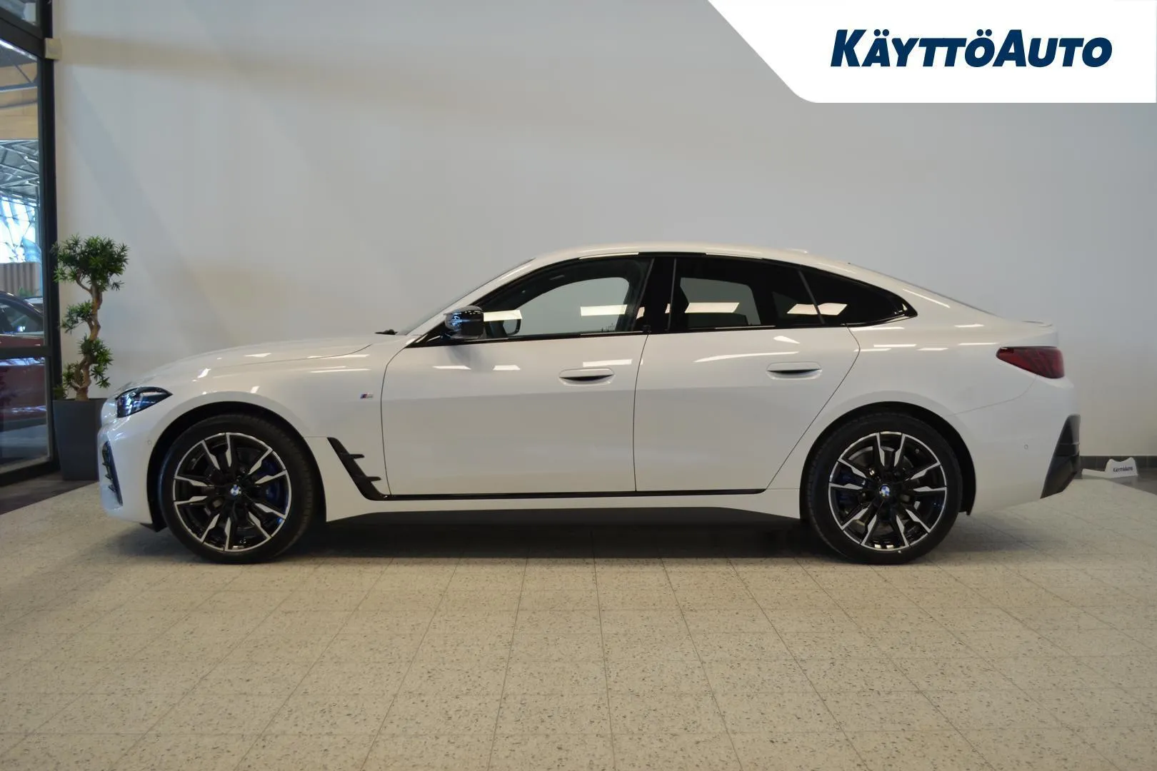 BMW I4 M60 YMC-844 carousel image