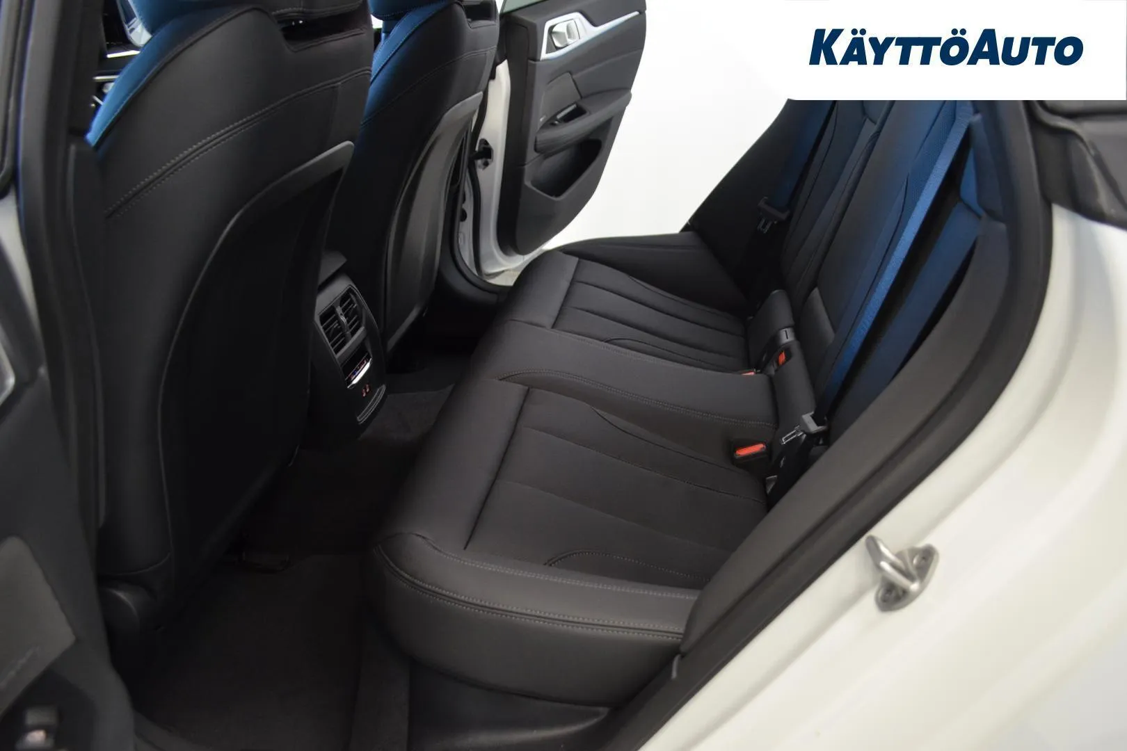 BMW I4 M60 YMC-844 carousel image