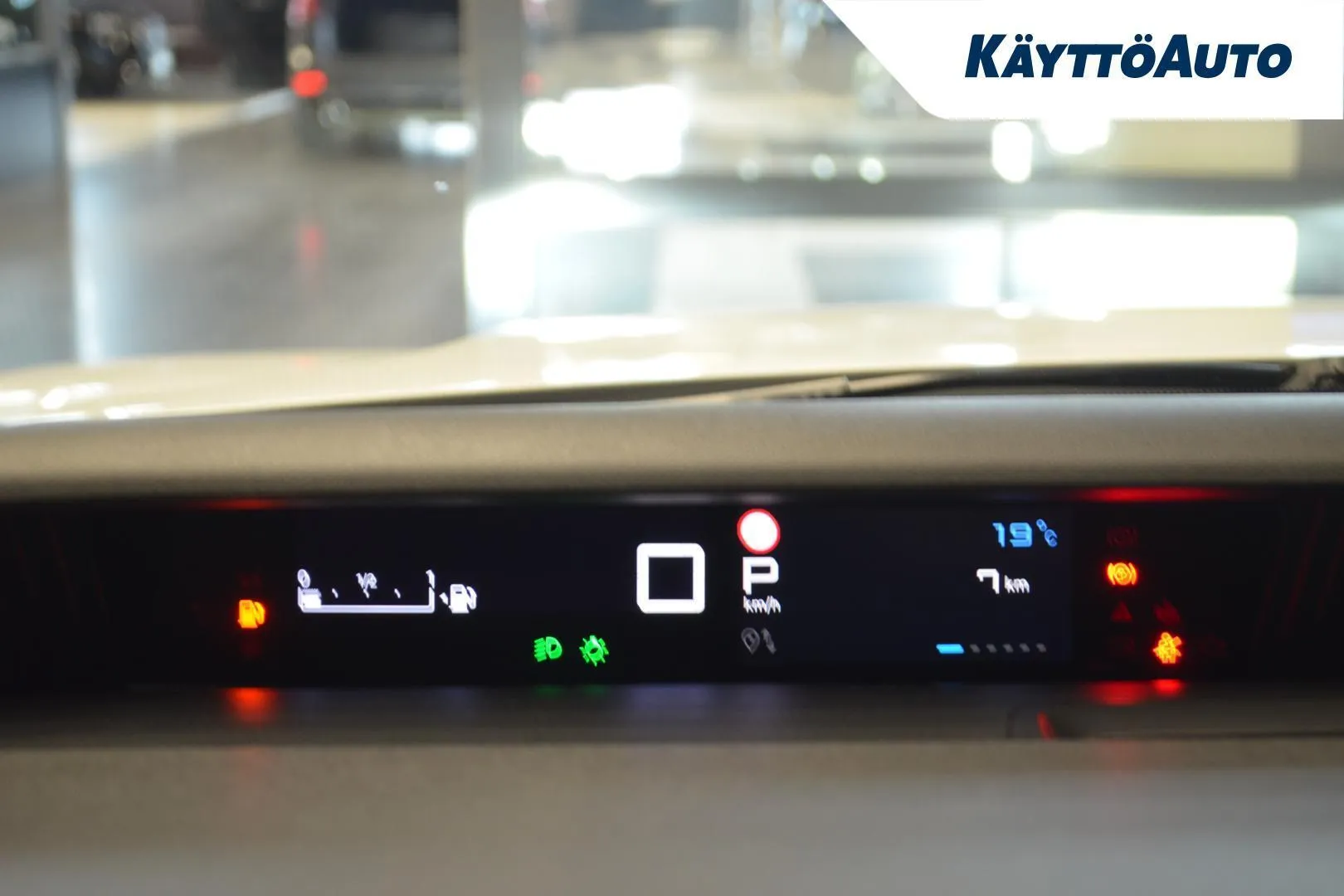 Citroen C3 YMG-300 carousel image