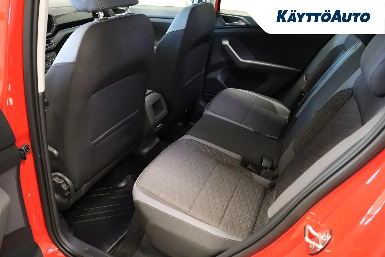 Volkswagen T-Cross KUB-633 carousel image