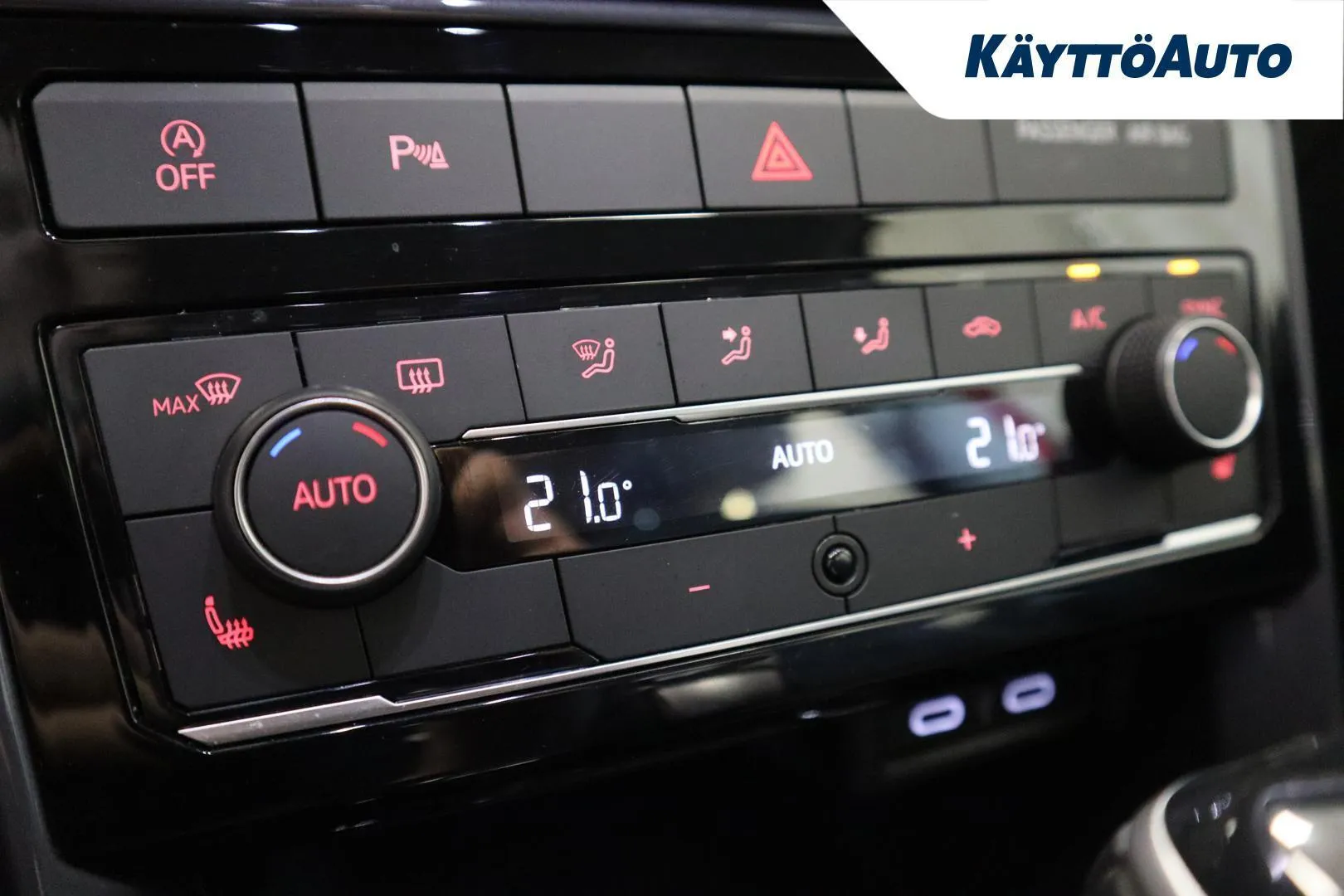 Volkswagen T-Cross KUB-633 carousel image