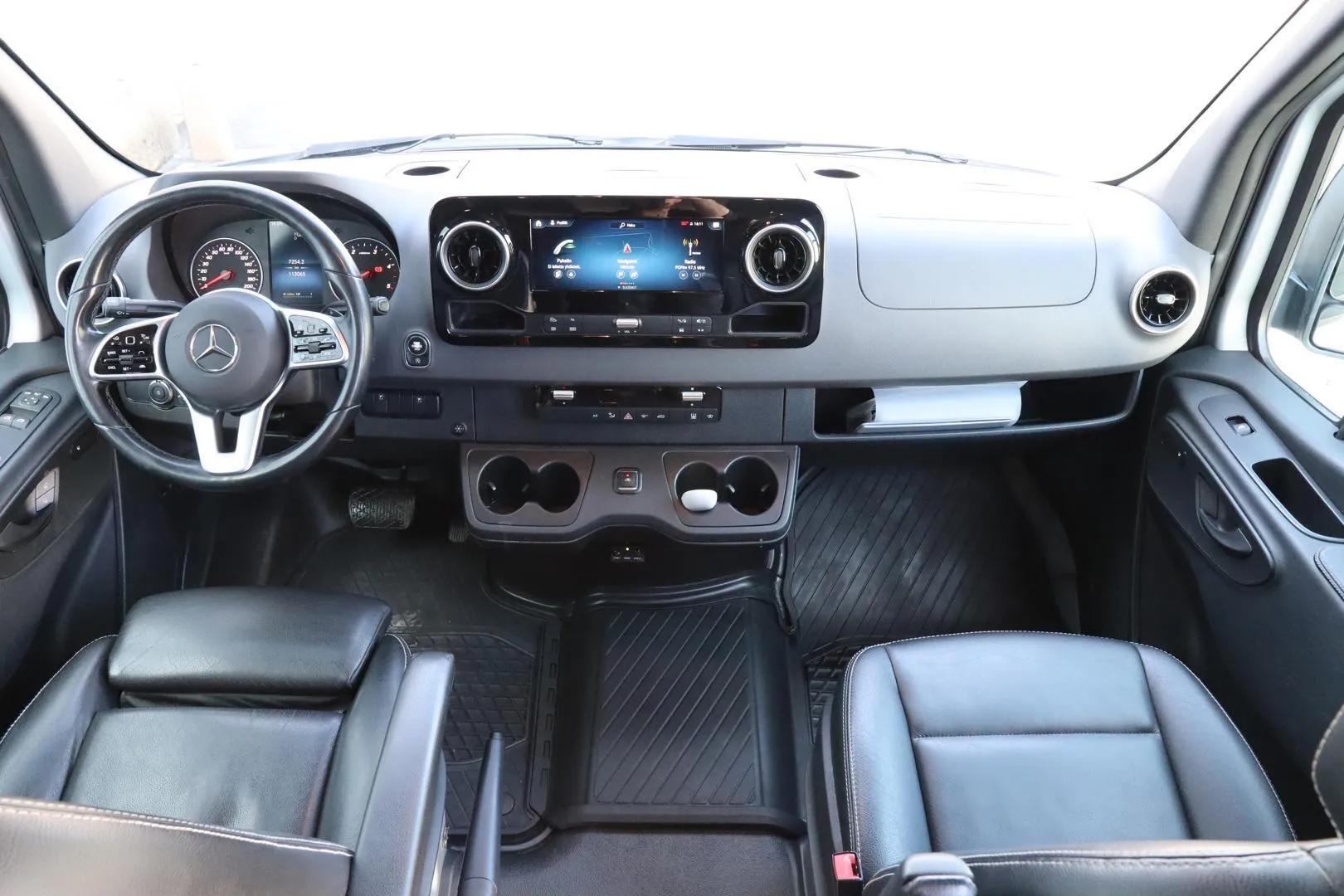 Mercedes-Benz Sprinter FPY-705 carousel image