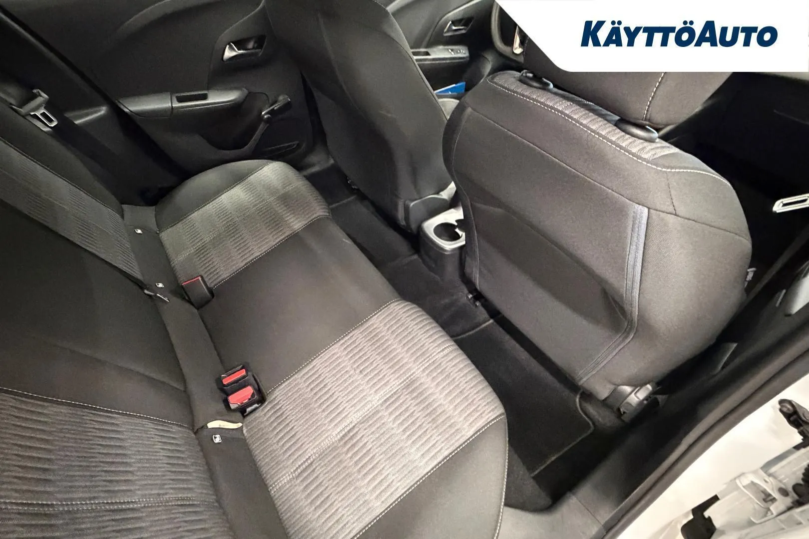 Opel Corsa-e NNX-785 carousel image