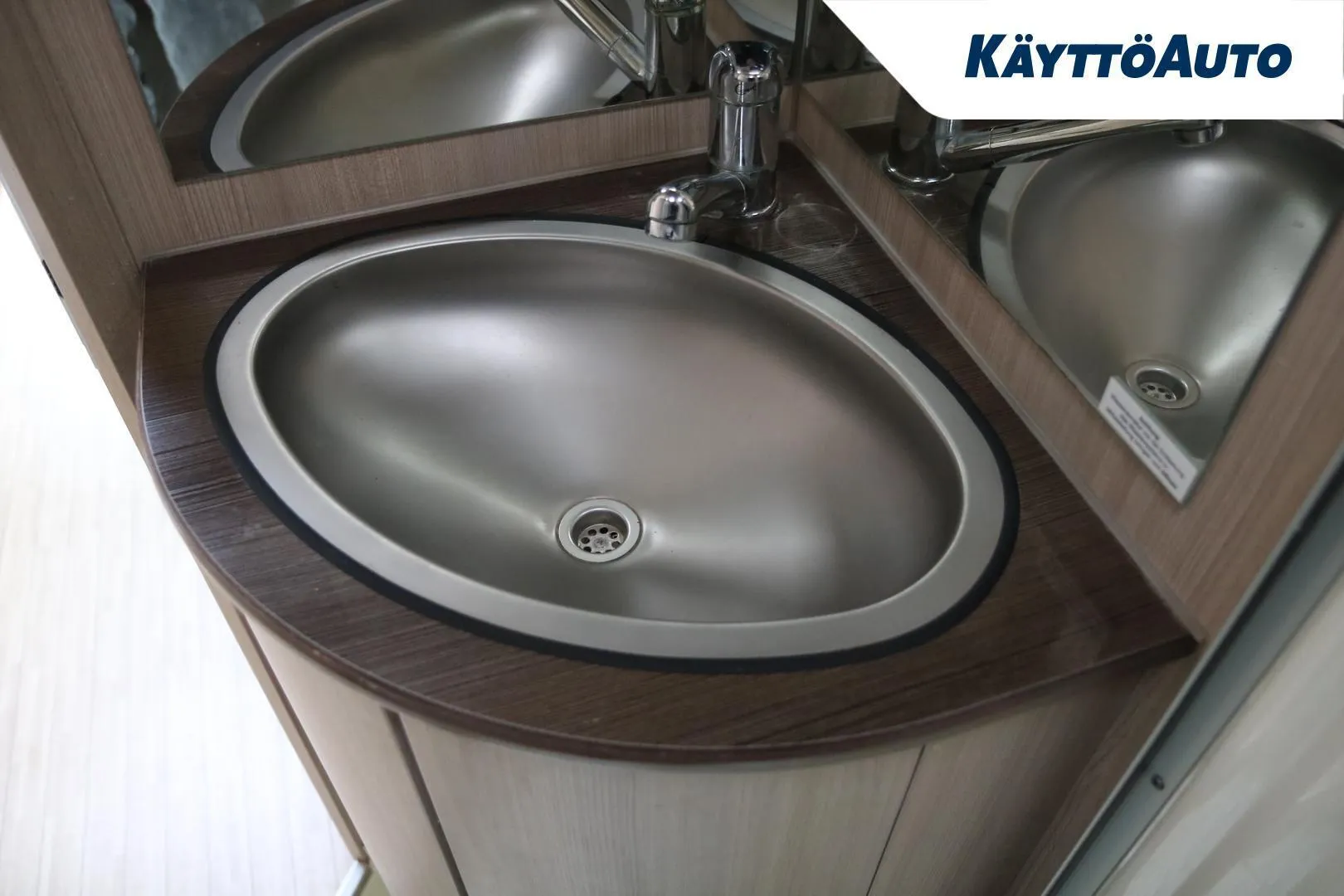 DETHLEFFS Globe VEZ-234 carousel image