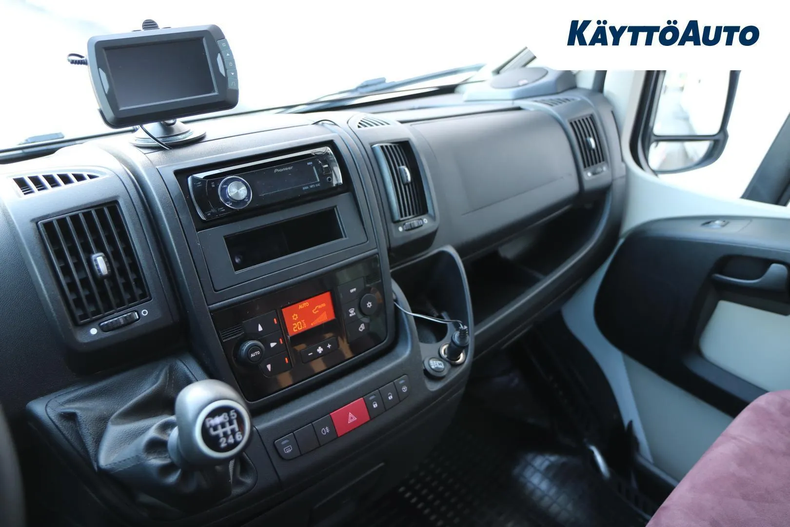 DETHLEFFS Globe VEZ-234 carousel image