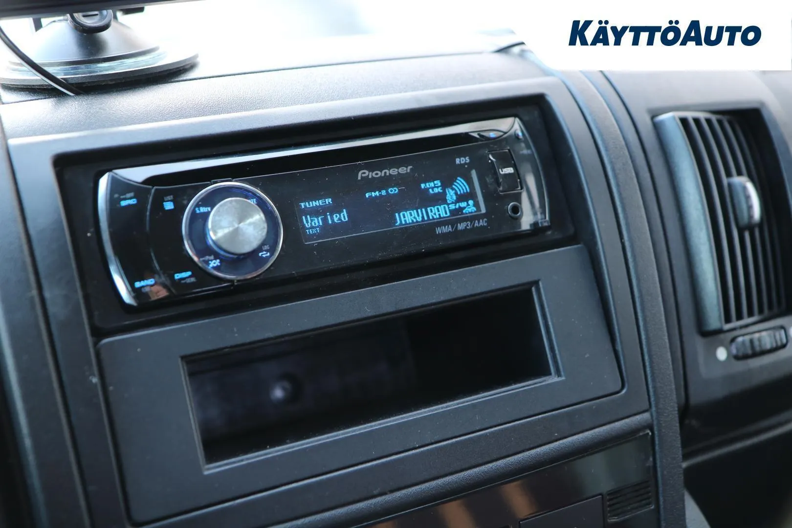 DETHLEFFS Globe VEZ-234 carousel image