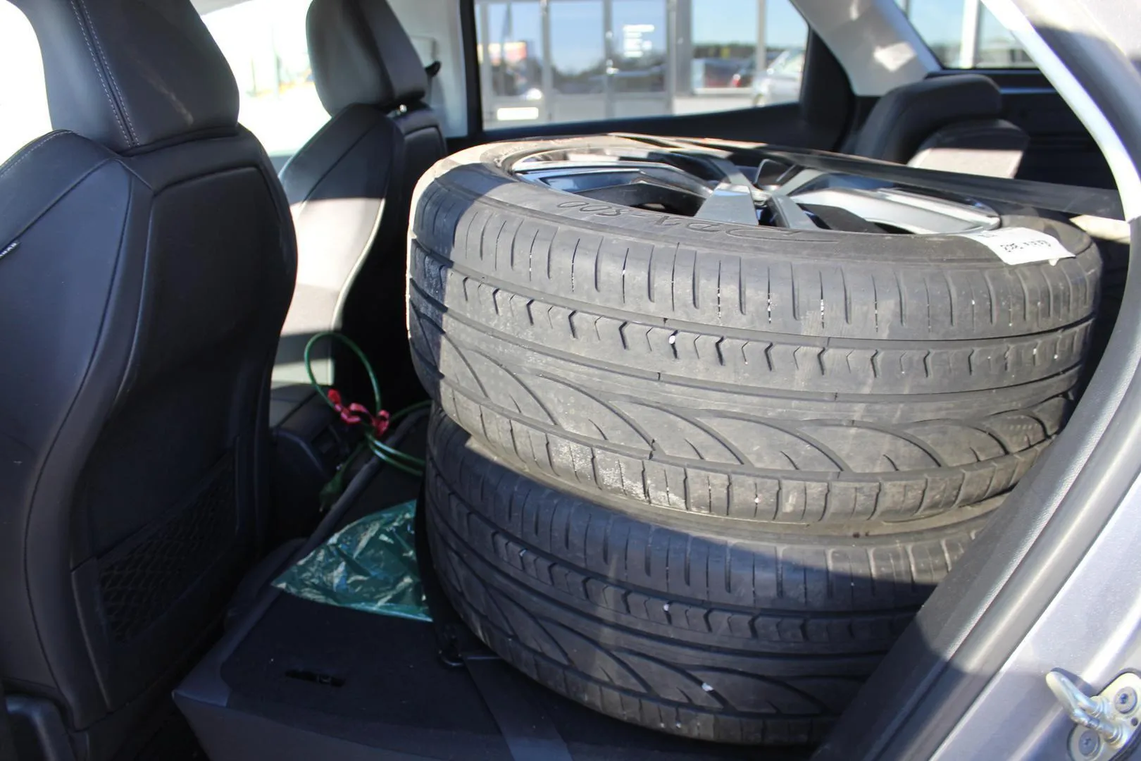 Peugeot 3008 IOJ-828 carousel image